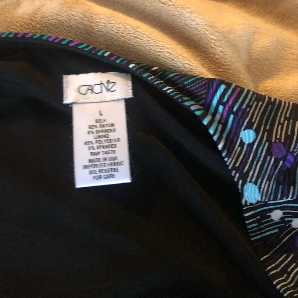 CACHE wrap dress; 3/4 “ sleeves, buckle waist to adjust. Never worn. Feels good. - Picture 13 of 13